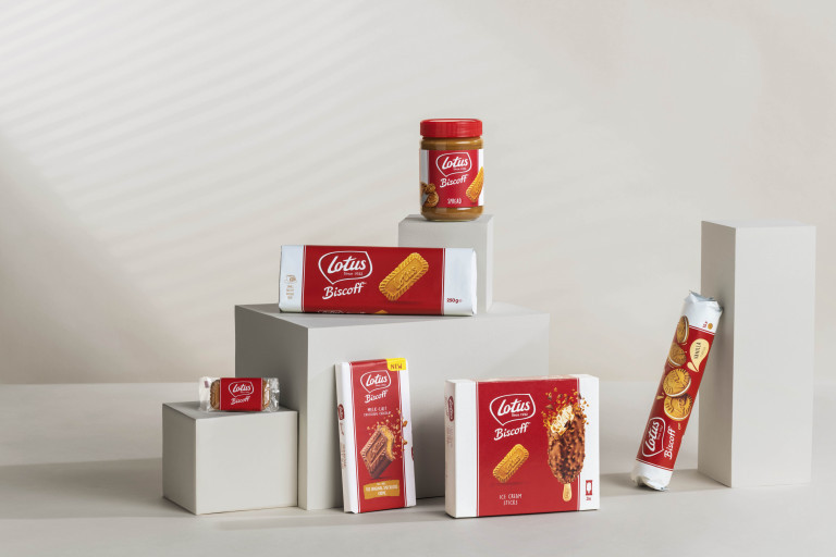 Packshots of Biscoff products